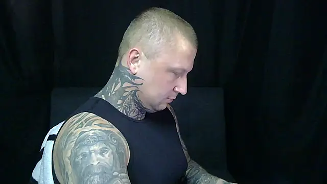 Snapshot of devilWithTats chatting on 05.15.26 devilWithTats online show from 05.15.26