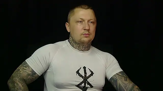 Snapshot of devilWithTats chatting on 05.24.26 devilWithTats online show from 05.24.26