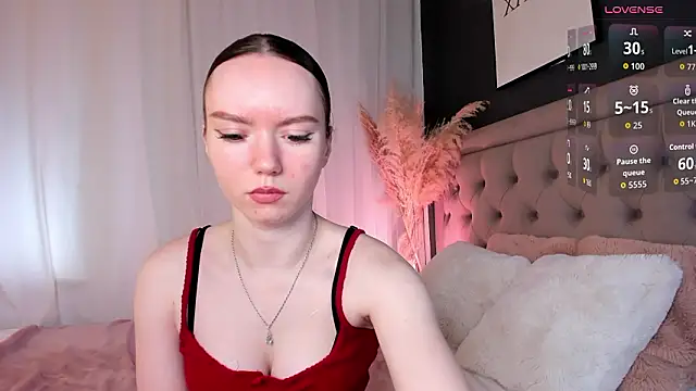 MilaKika online show from 03.16.26