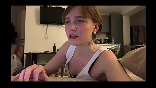 Lolatatee online show from 06.25.26
