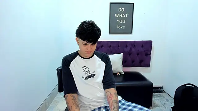 TomBoy Natali online show from 04.28.26