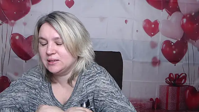 VickyRobins online show from 03.04.26