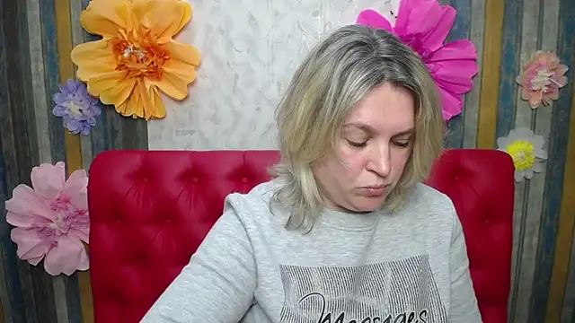 VickyRobins online show from 03.16.26