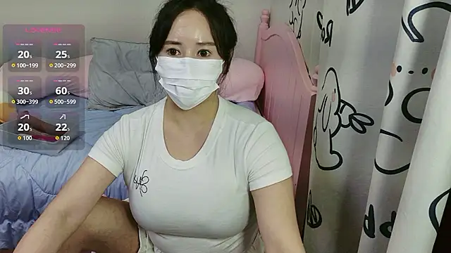 Snapshot of myboy6989 chatting on 06.18.26 myboy6989 online show from 06.18.26