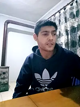 Snapshot of Georgepantelidis chatting on 03.02.26 Georgepantelidis online show from 03.02.26