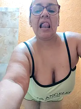 Snapshot of Roxy_77 chatting on 03.16.26 Roxy 77 online show from 03.16.26