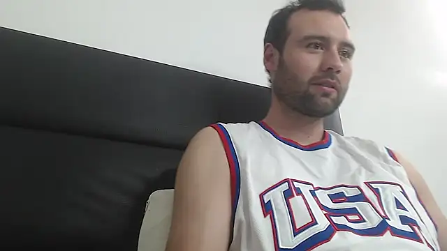 CarterHott online show from 04.27.26