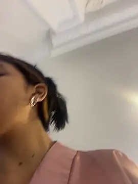 VioletaHills  online show from 04.26.26