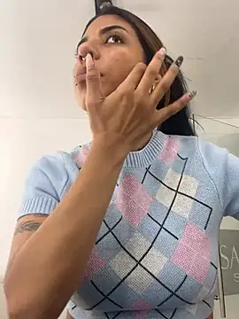 VioletaHills  online show from 06.10.26