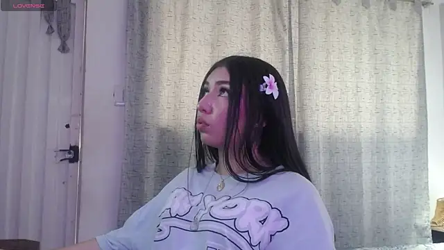 eilen pink online show from 04.22.26
