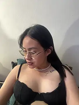 Anni Rose online show from 03.12.26