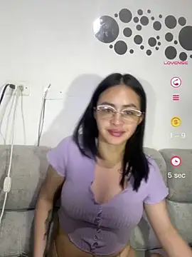 Anni Rose online show from 04.24.26