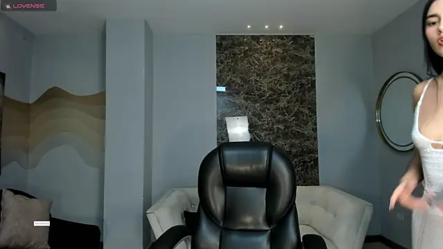 JasminBlake online show from 04.29.26