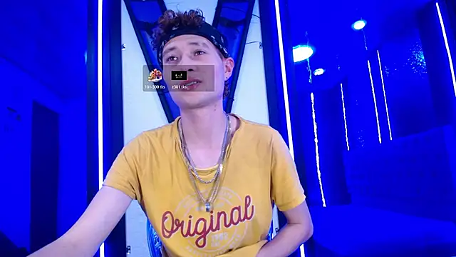  Santi2 online show from 03.05.26