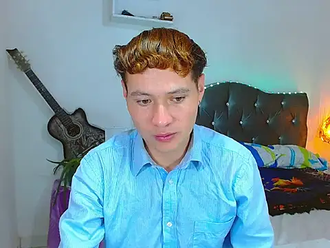  Santi2 online show from 04.24.26