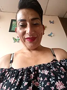 Lucia Rios online show from 04.23.26