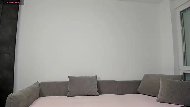 nikki-moon online show from 04.21.26