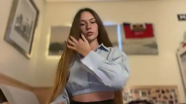 Snapshot of galaricci chatting on 03.07.26 galaricci online show from 03.07.26