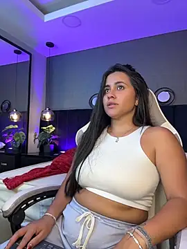alejandra  garcia online show from 05.06.26