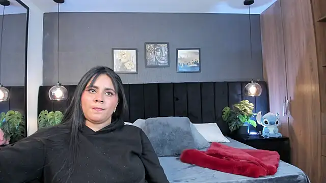 alejandra  garcia online show from 07.08.26
