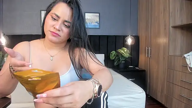 alejandra  garcia online show from 07.10.26