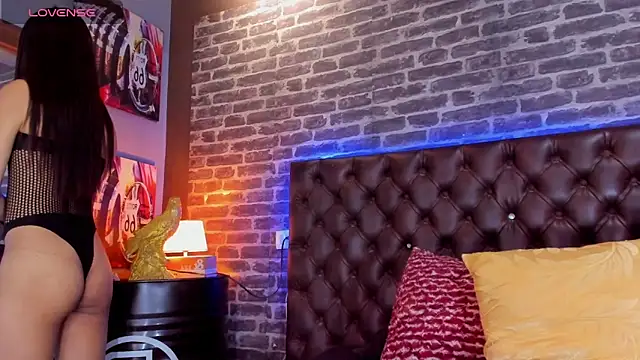 mxli divine  online show from 04.30.26
