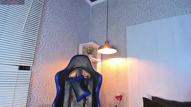 mxli divine  online show from 07.05.26