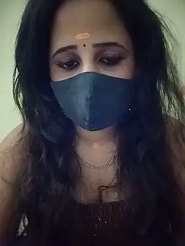 Snapshot of Tamil_Rani- chatting on 05.20.26 Tamil Rani- online show from 05.20.26