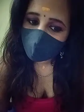 Snapshot of Tamil_Rani- chatting on 05.21.26 Tamil Rani- online show from 05.21.26
