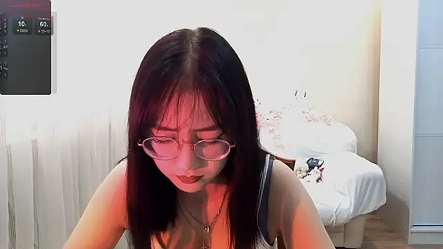 Snapshot of SolvedGlobe chatting on 06.26.26 SolvedGlobe online show from 06.26.26