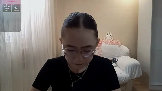 Snapshot of SolvedGlobe chatting on 06.30.26 SolvedGlobe online show from 06.30.26