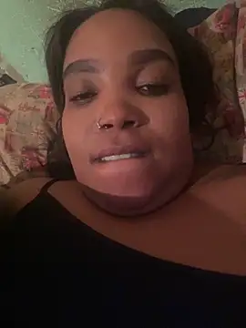 friendlybitch22 online show from 04.28.26