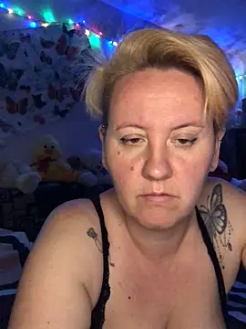 SofiaAmour online show from 04.18.26