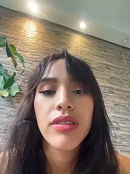 Mia-villalobos online show from 05.06.26
