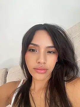 Mia-villalobos online show from 06.11.26