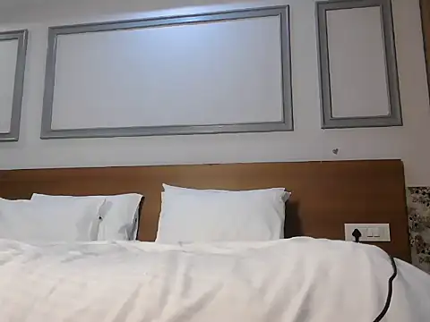 Snapshot of TheSexyGirl69 chatting on 03.31.26 TheSexyGirl69 online show from 03.31.26