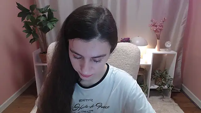 Snapshot of MistyBree chatting on 03.13.26 MistyBree online show from 03.13.26