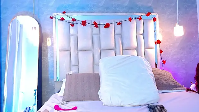 Bella-Sanders online show from 03.13.26