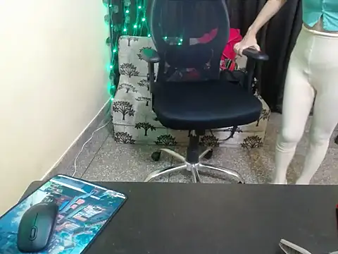 Im Malaika online show from 03.16.26