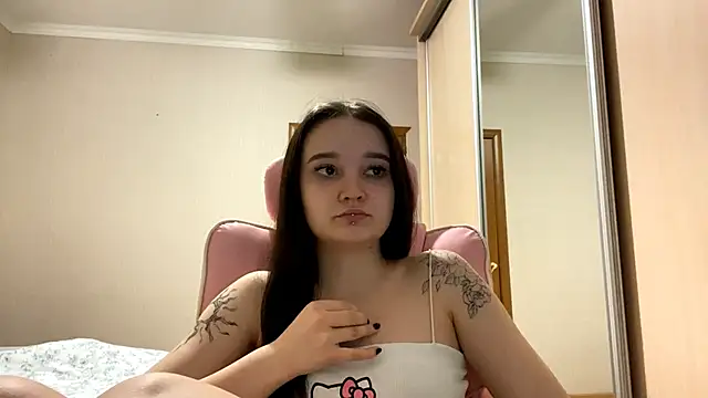 TrulaPhay online show from 03.12.26