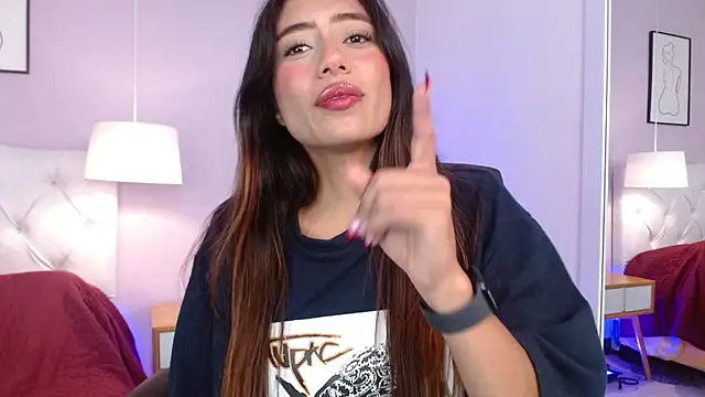 Cataleyaa23 online show from 04.30.26