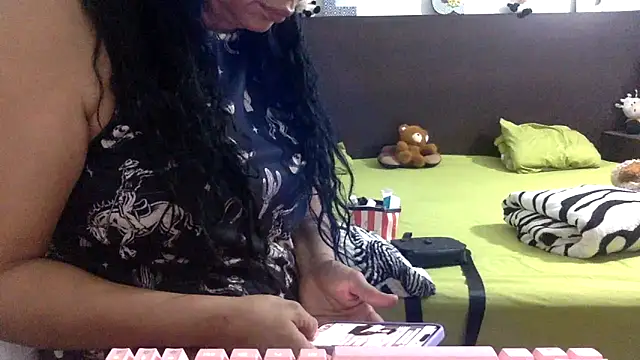mommy-Milf online show from 04.27.26