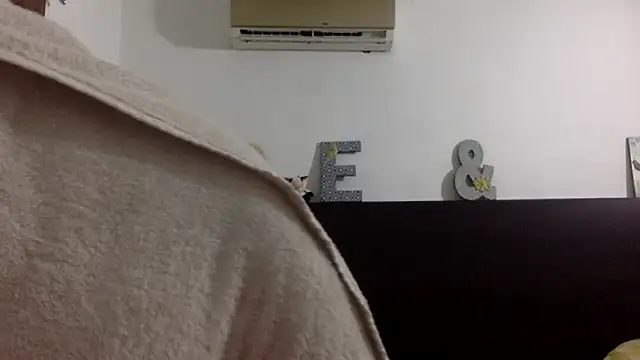 mommy-Milf online show from 04.30.26