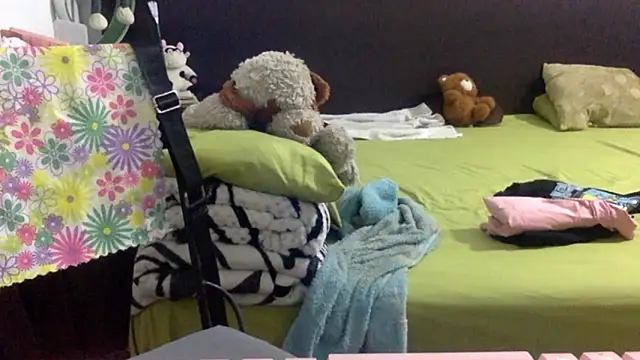 mommy-Milf online show from 05.03.26