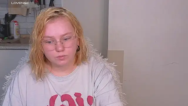 soft focus online show from 06.07.26