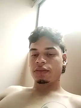 Snapshot of Sccarry chatting on 03.15.26 Sccarry online show from 03.15.26