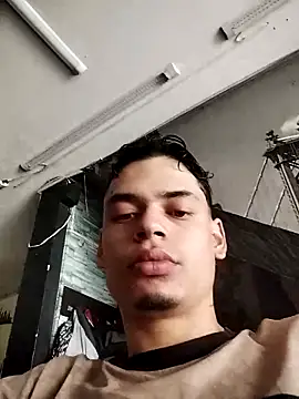 Snapshot of Sccarry chatting on 03.16.26 Sccarry online show from 03.16.26