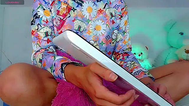 catriona queen16 online show from 05.31.26