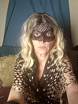 Dentelle online show from 03.17.26