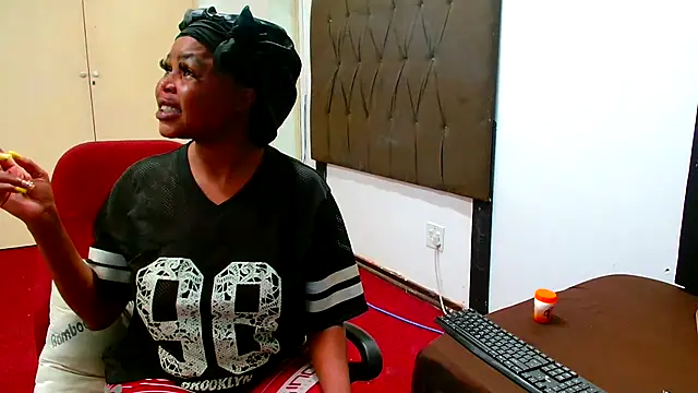 SpicyKittyxxx online show from 03.15.26